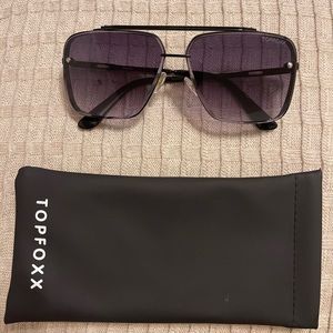 Topfoxx Bella Black Sunglasses